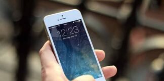 How Internet Providers Get Around War Zones
